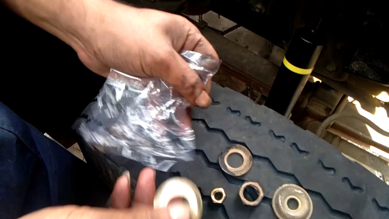 Cara buka dan pasang shock absorber depan