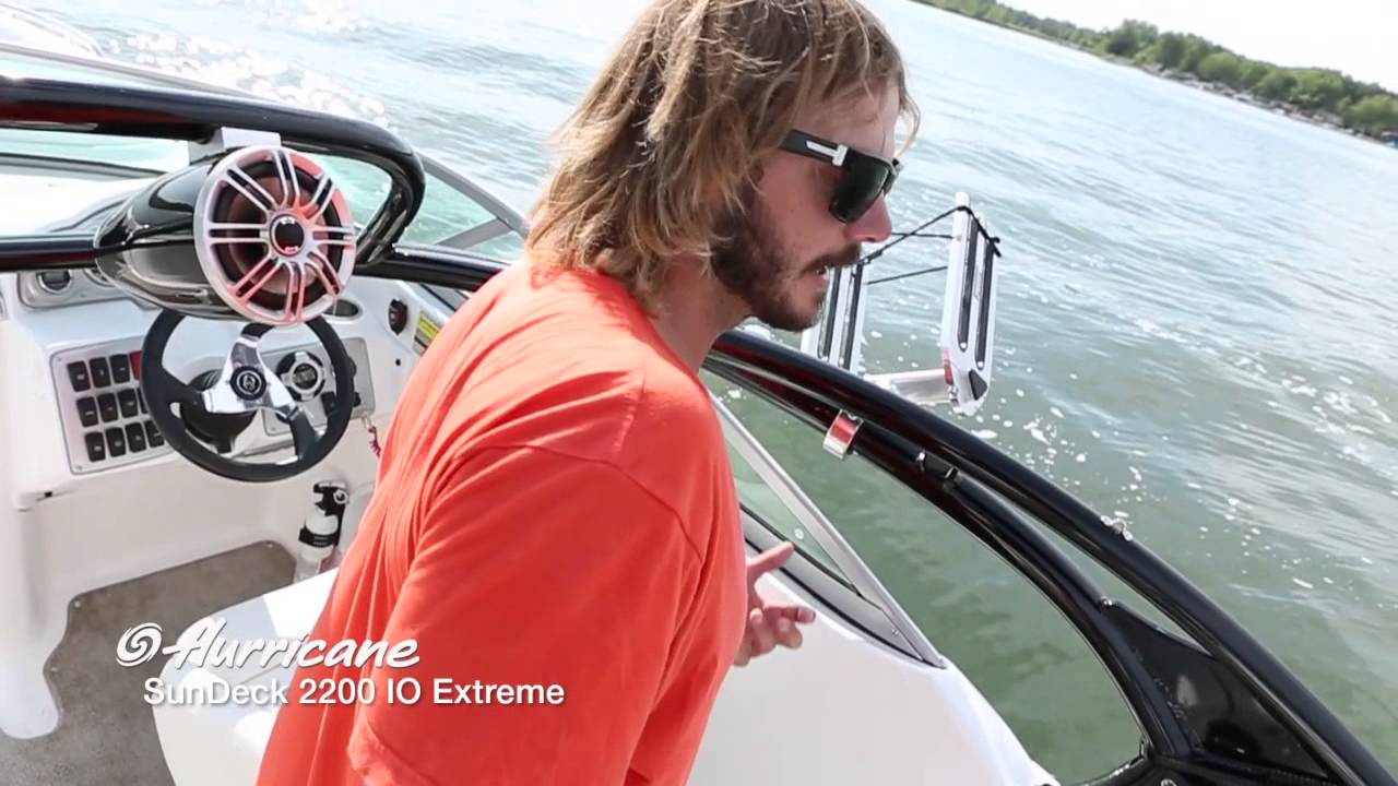 Hurricane SunDeck 2200 IO Extreme Product Walk-Through