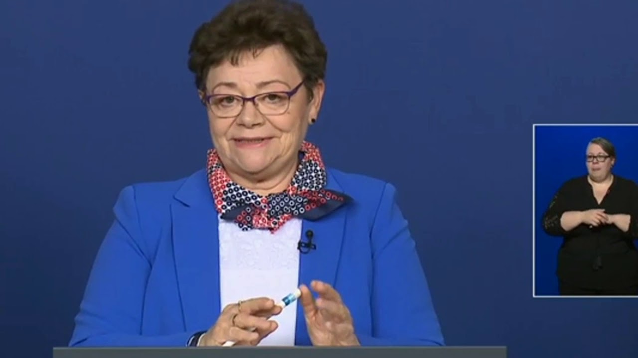M&uuml;ller Cec&iacute;lia aranyk&ouml;p&eacute;sei