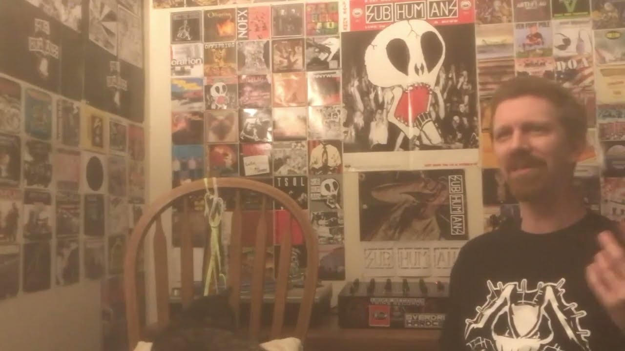 Shniootz - Reaction Video (a-ha - Bumblebee)