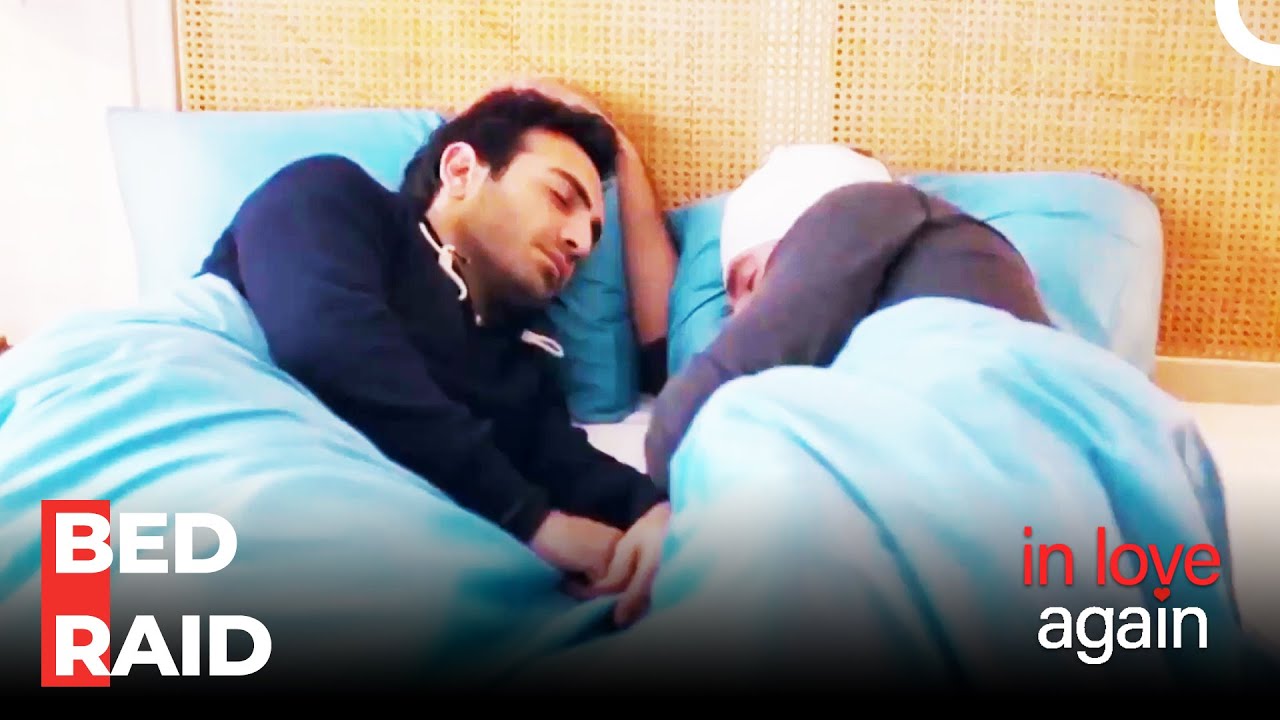 Zeynep Catches Fatih And Ertan - In Love Again