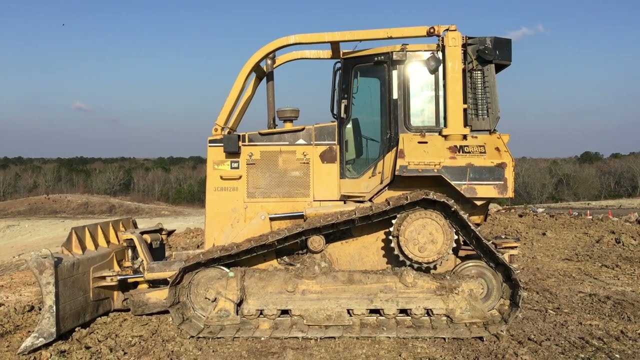 Fingertip control on Cat D5M dozer