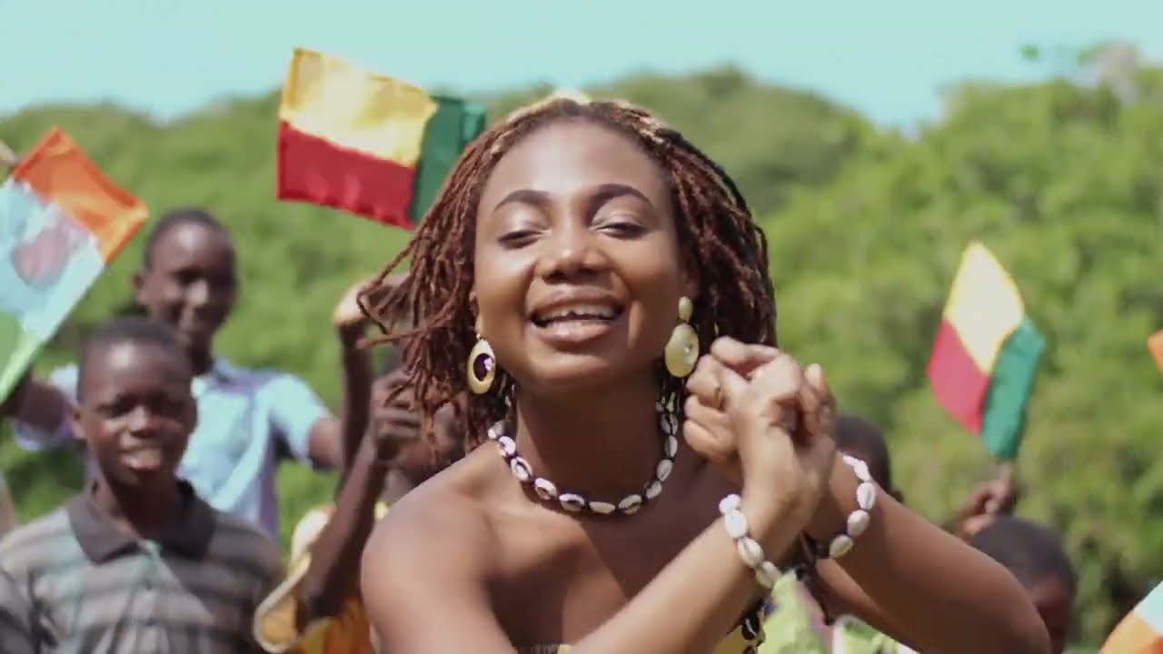 LES artistes du BÉNIN ET du NIGER CHANTENT POUR LA PAIX  (Clip officiel)