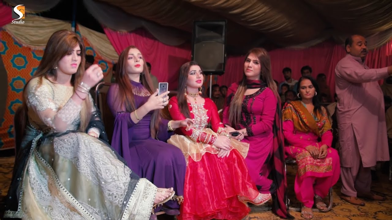 Pari Paro | Ghazal Khan | Palak Naz | Kashish | Alisha Malik  | Jhang Show Entry