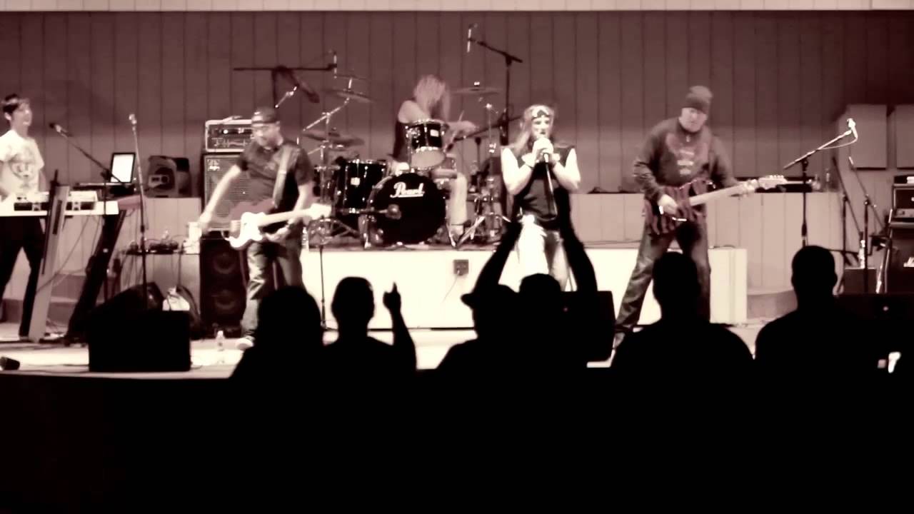 King James - Hard Road To Go - Live