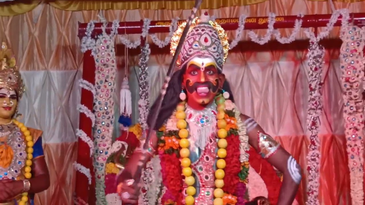 சாமி ஆடுபவர்கள் கவனம் உங்களுக்கும் சாமி வரலாம் | கூட்டத்தை கிழித்துக்கொண்டு வந்து ஆடும் காத்தவராயன்