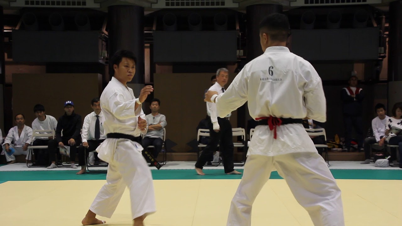 空手道拳道会第３２回全国選手権大会　一般男子組手C１二回戦　第三試合