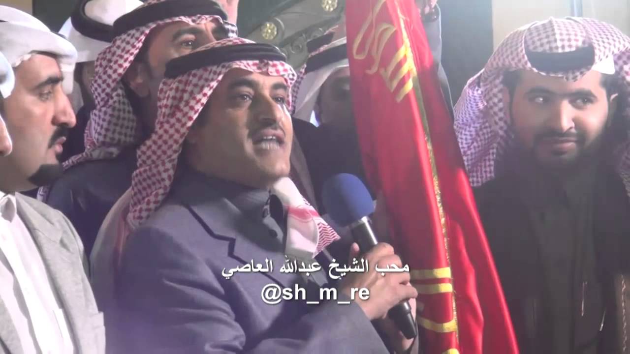 قبيلة شمر تهدي الشيخ عبدالله الباشا العاصي الجربا بيرق شيخات القصيد