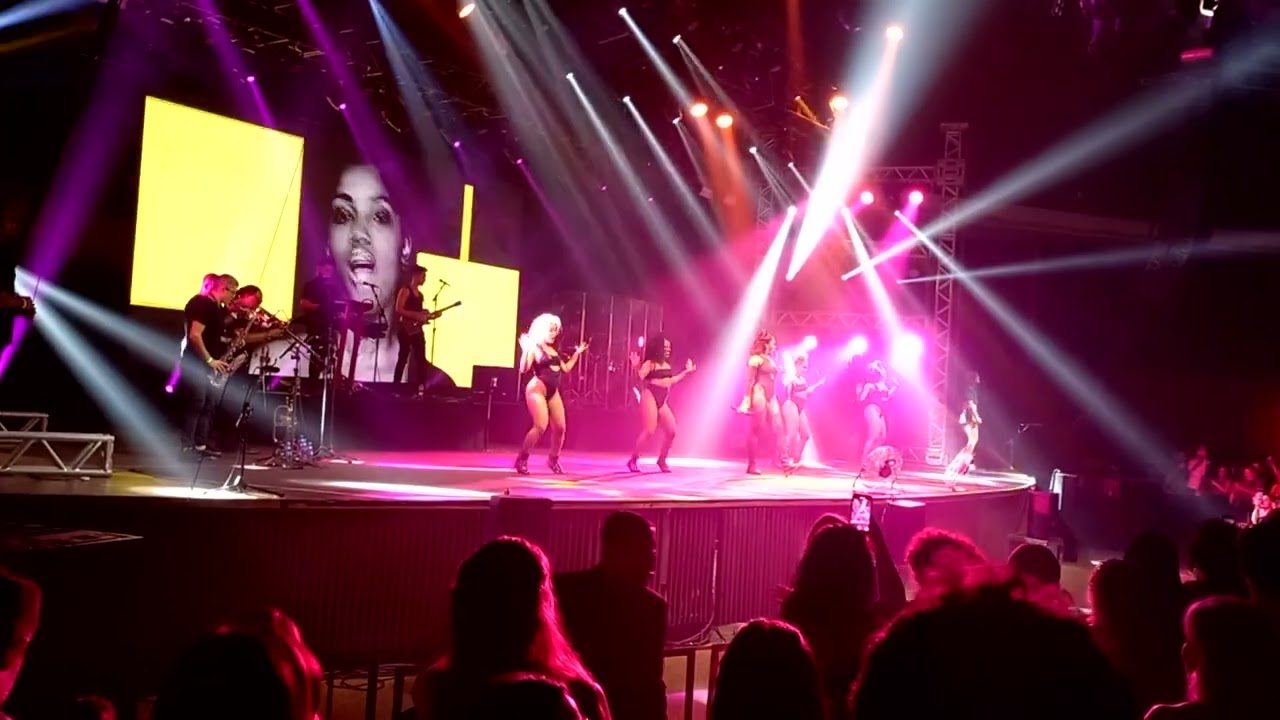 Iza - show em Porto Alegre 03/12