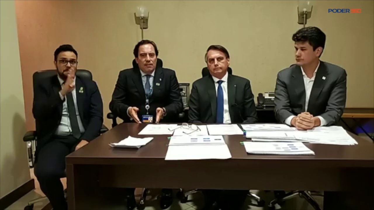 Live do Bolsonaro: câncer é fake news, saque do FGTS, calote de Cuba, veto a pacote anticrime