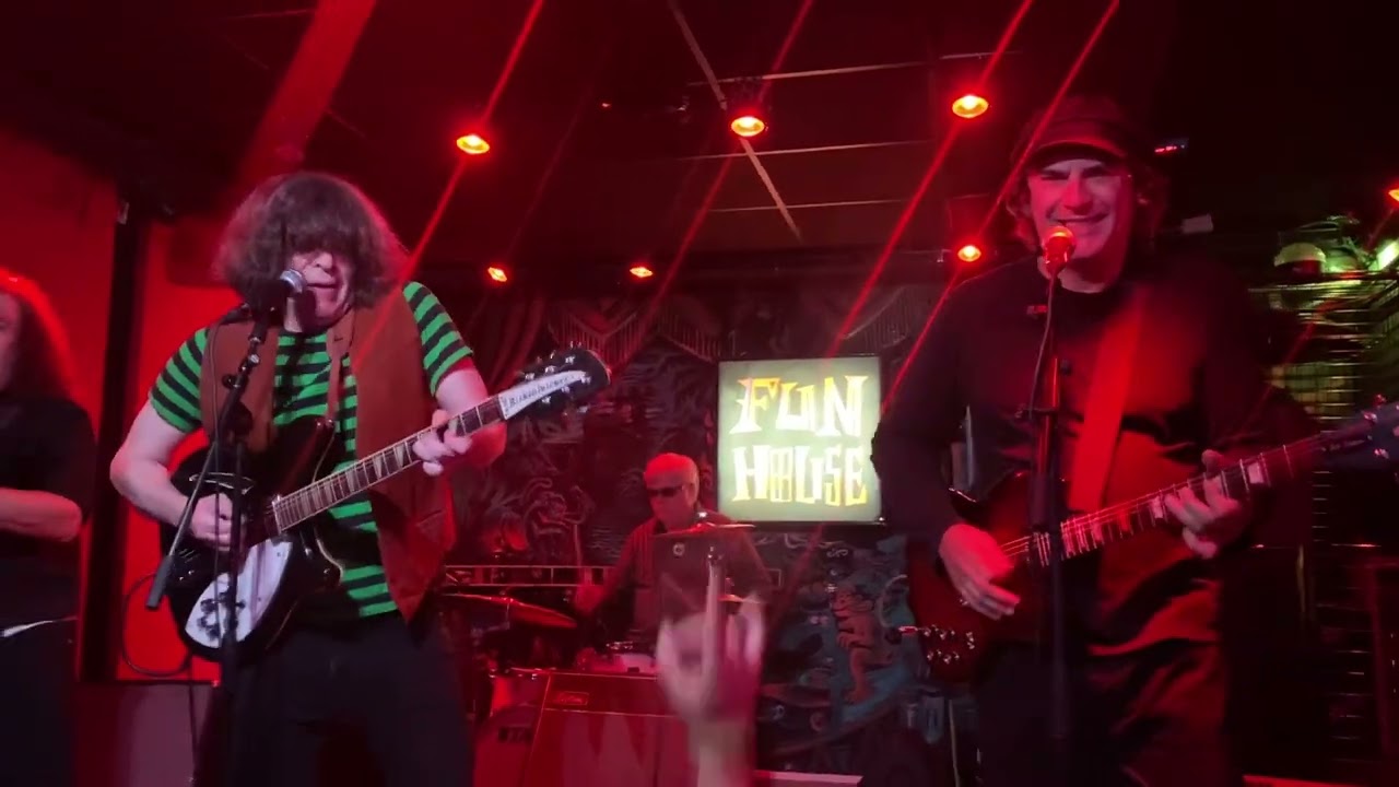 Gruesomes - You're Outta Luck LIVE in Madrid 2025