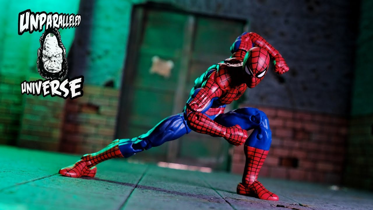 Marvel Legends Retro/Vintage Classic Spider-Man Review! (best Marvel Legends Spidey ever?!?)