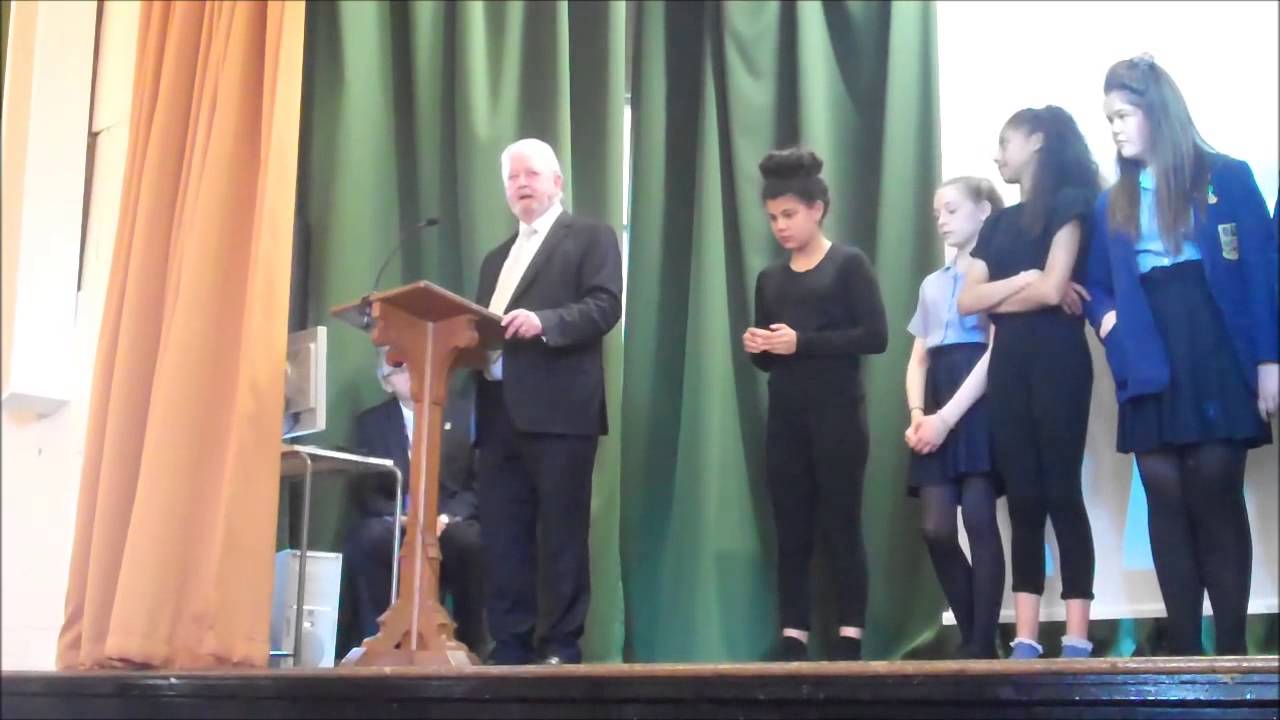 ST JOSEPH'S  CATHOLIC COLLEGE BRADFORD EOYS