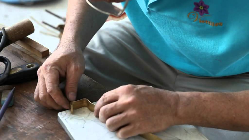 Viettiles made the mold for cement tiles