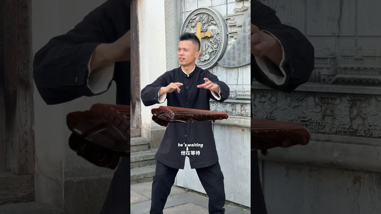 Jason (Xu Zhucheng) explains 