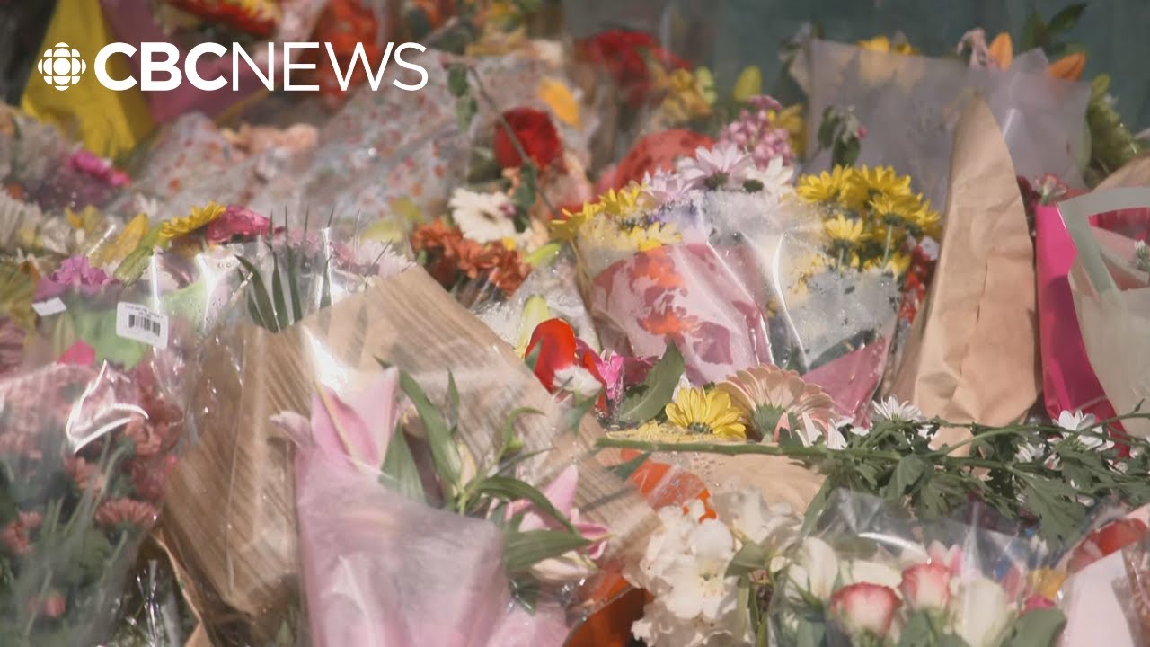 Vancouver's Filipino community honours lost loved ones