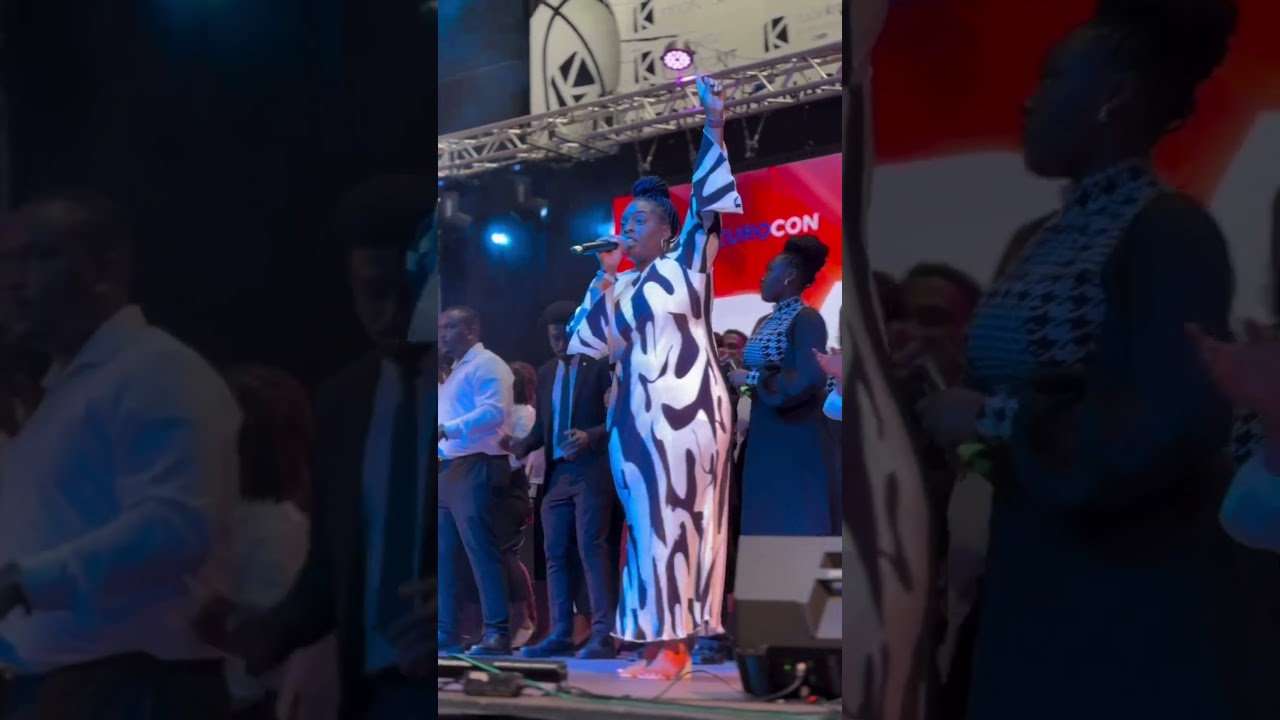PRAISE THE LORD #pastoreaadeboye #gospelmusic #rccgconvention #europe #worshipmusic