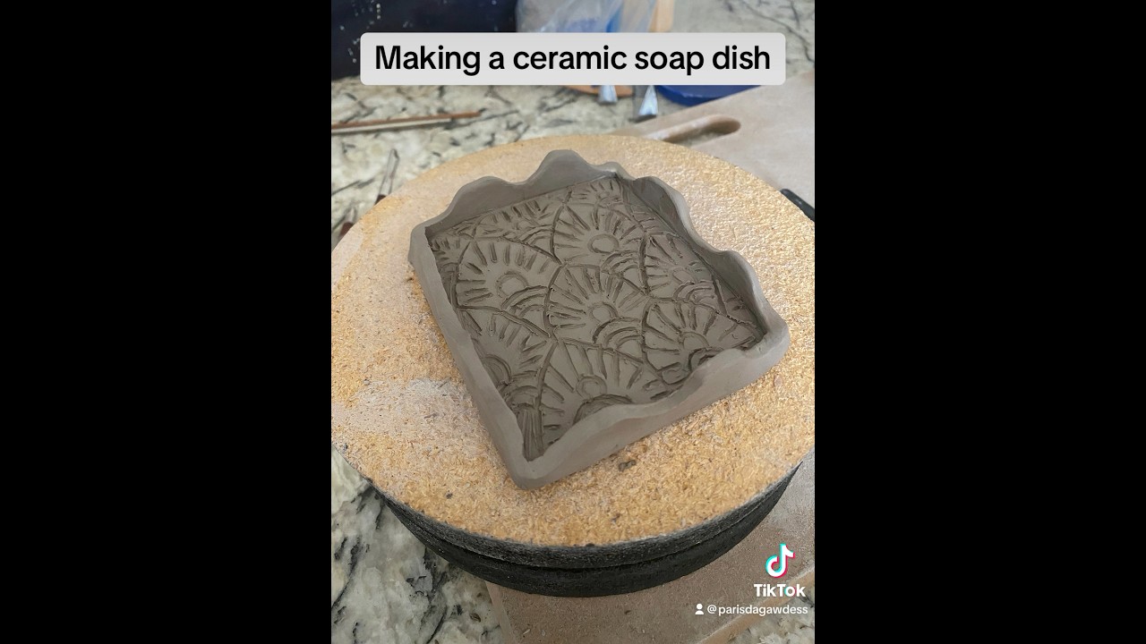 Making an art deco style ceramic soap dish | 