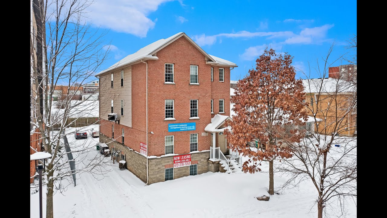 327 Spruce St Waterloo-By-sjvirtualtours.ca