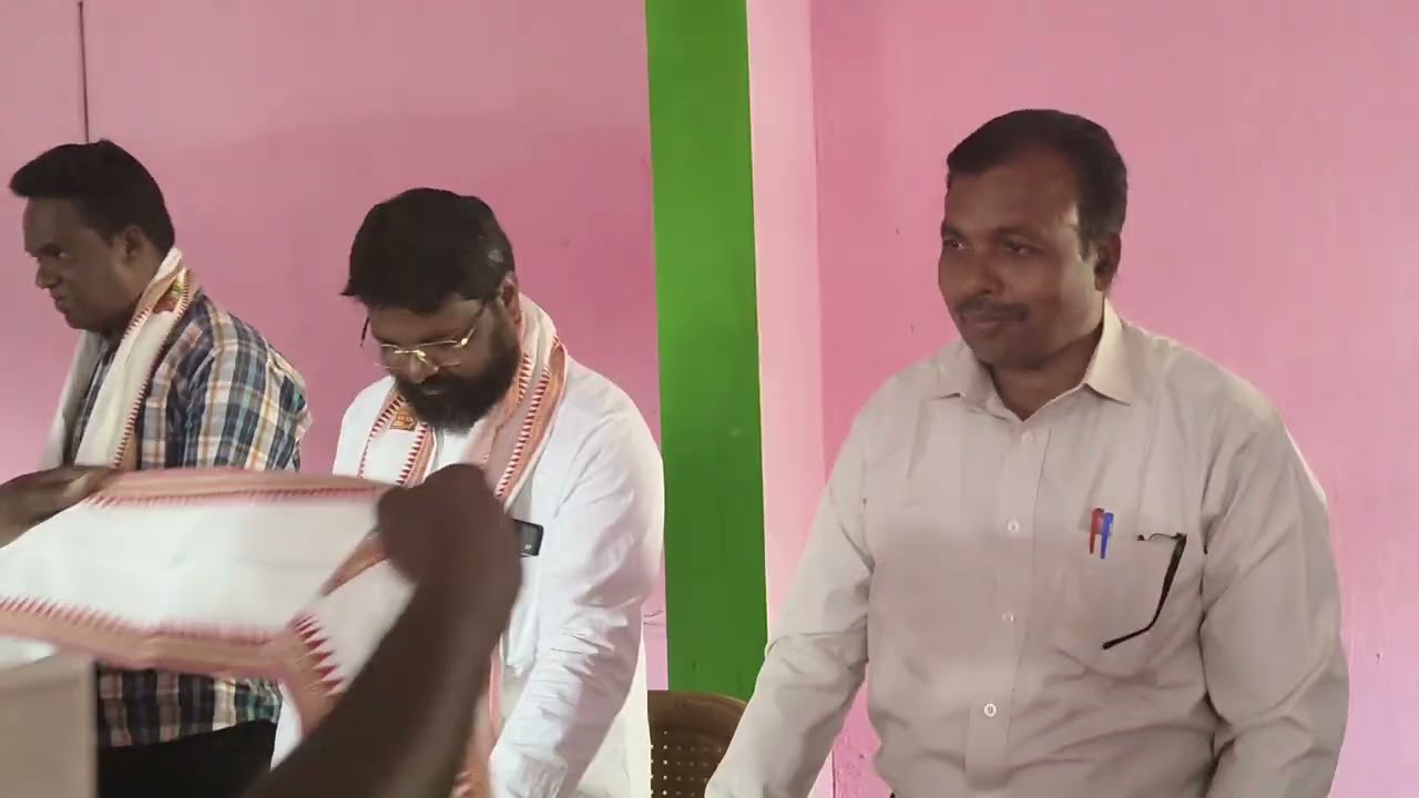 ତାବରଡ଼ା ମଣ୍ଡଳି ସହିତ  କୁମୁଲା ସିଂ  ମଣ୍ଡୟିବେଗାଟ
