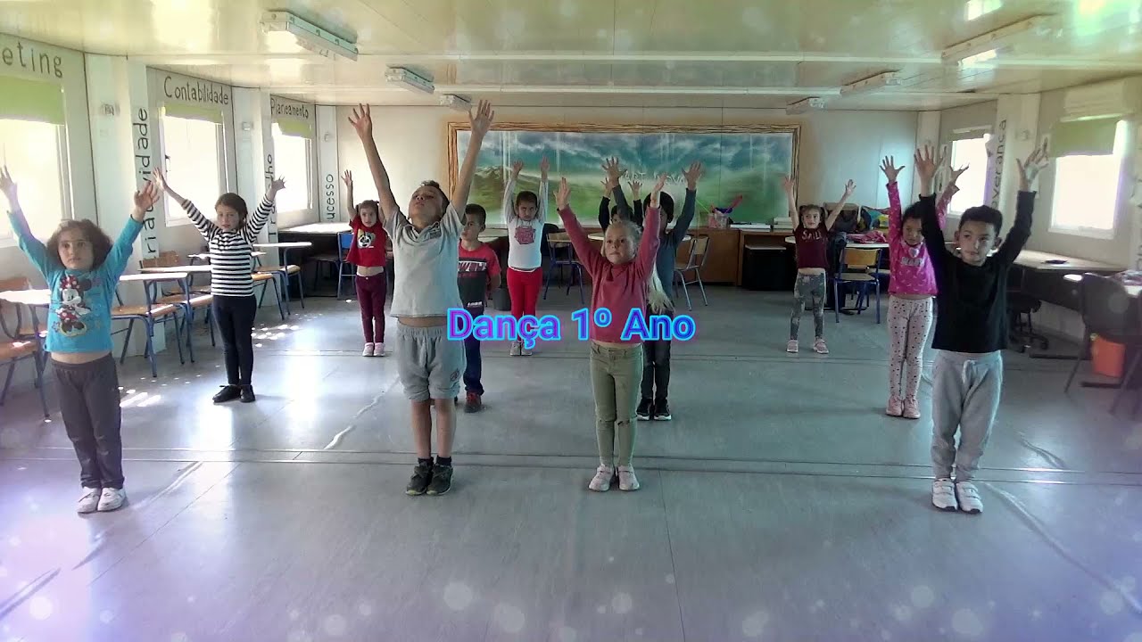 Dança - Turma 1º Ano - Escola Básica Marinhas do Sal