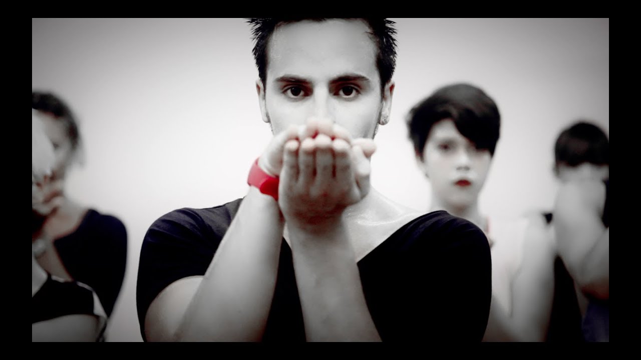 YANIS MARSHALL CHOREOGRAPHY. "APPLAUSE" LADY GAGA. DIRECTED BY FERNANDO DE AZEVEDO. STUDIO HARMONIC.