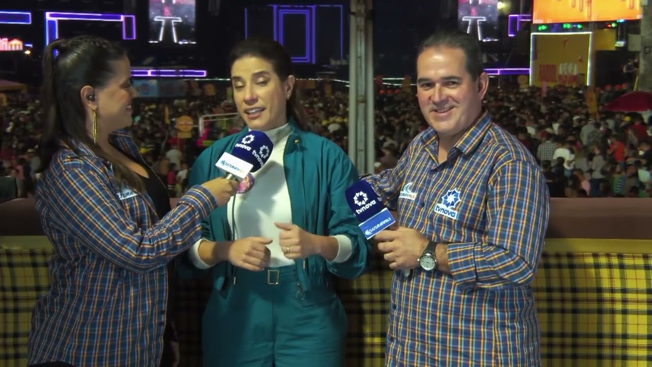 Caruaru: Governadora Raquel Lyra visita o camarote da TV Nova/Rádio Cultura na abertura do São João