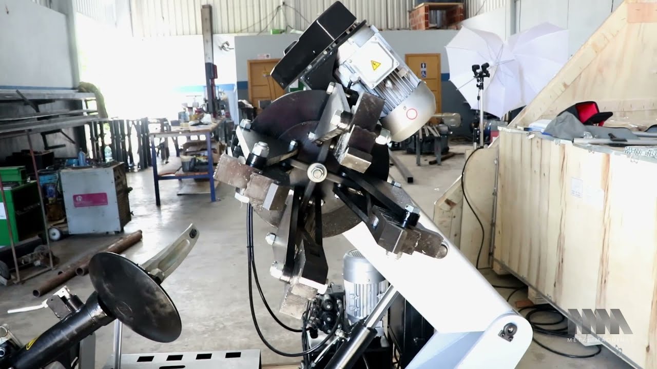 Máquina para Desmontar e Montar Pneus Pesados