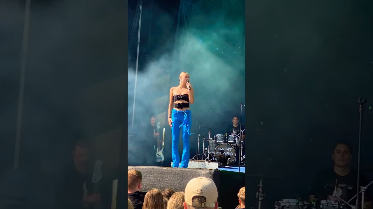 @claraofficialvevo4272 optr&aelig;den med &ldquo;Energies Don&rsquo;t Lie&rdquo; (Vig Festival 2023) #SaintClara #live
