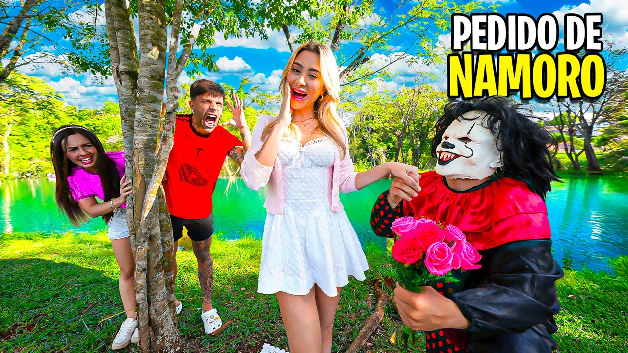 O Palha&ccedil;o L&iacute;der Pediu Sua Crush em Namoro!! *ela aceitou?