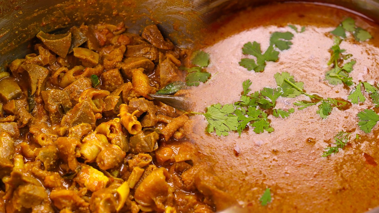 Простой способ очистить козьи кишки | Вкусное карри из козьих кишок | Ааттукудал Куламбу