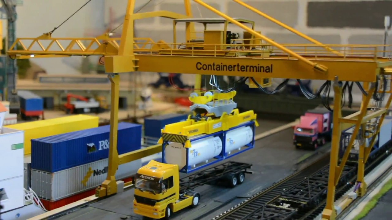 containerterminal 1/87 deel 2
