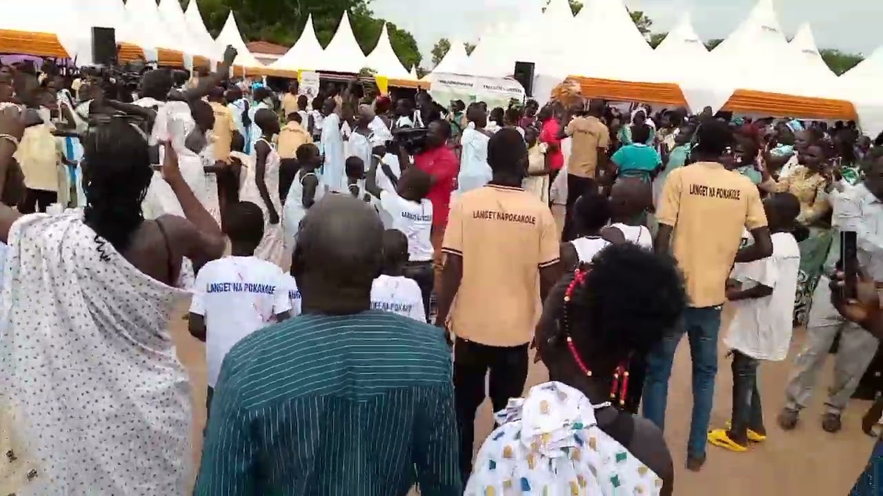 bari culture 🇸🇸 poka Le traditional group