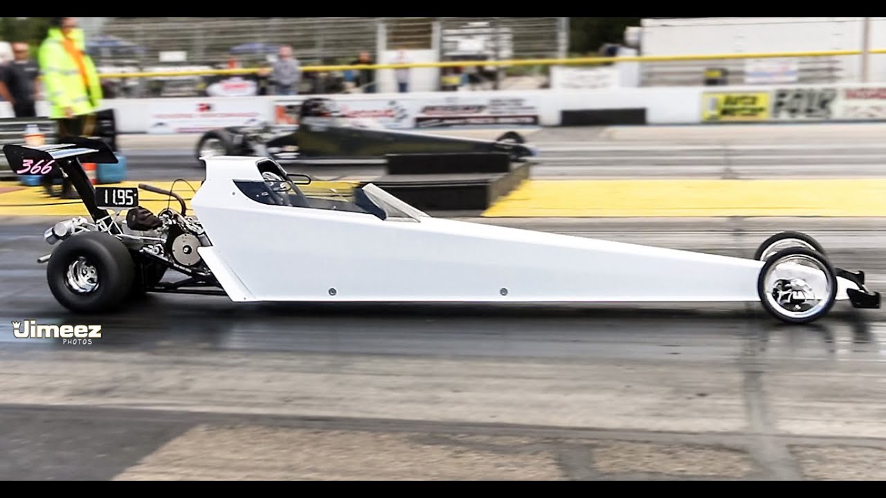 9 yr old Italy Summers~Jr. Dragster~at Byron Dragway 9-13-14