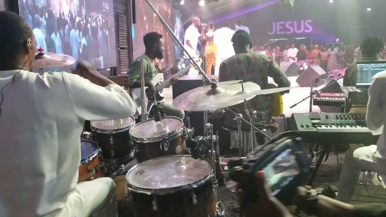 @HolyhillChurch Smj intro 💥#drummer #worshipmusic 
