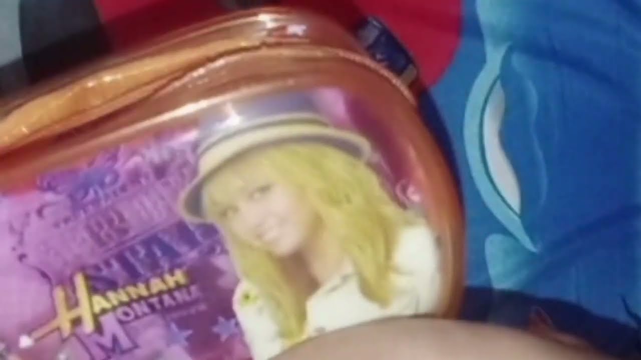 Pinapakita Ang kanyang sariling gawa sa larangan Ng simpleng Gawain | MYLIFERECORD