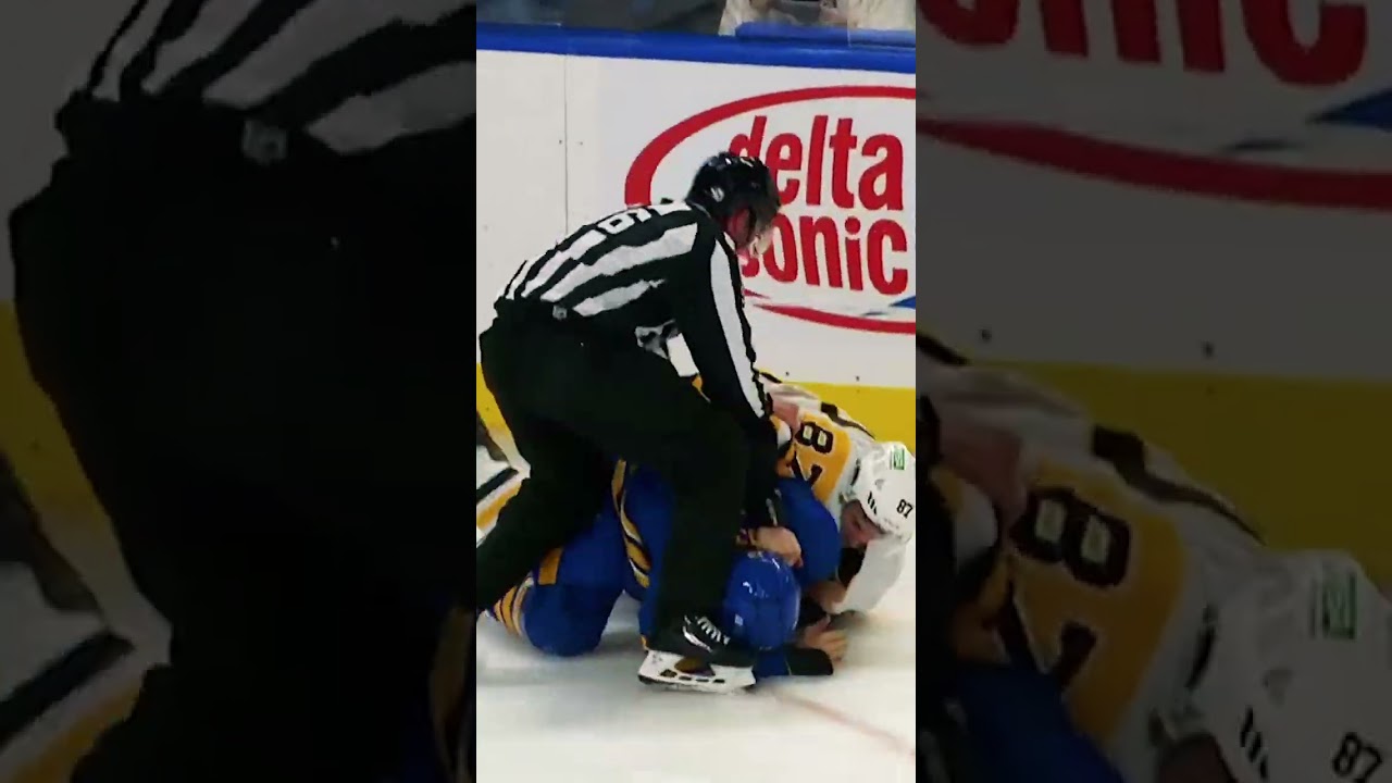 Crosby drops the gloves⁉️⁉️⁉️