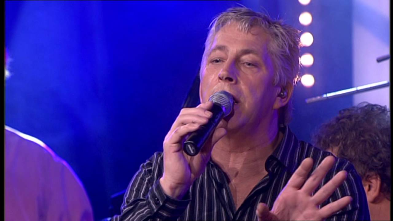 Tribute To The Cats Band - Piet Schilder -  I Walk Through The Fields - Van De D.V.D  LIVE