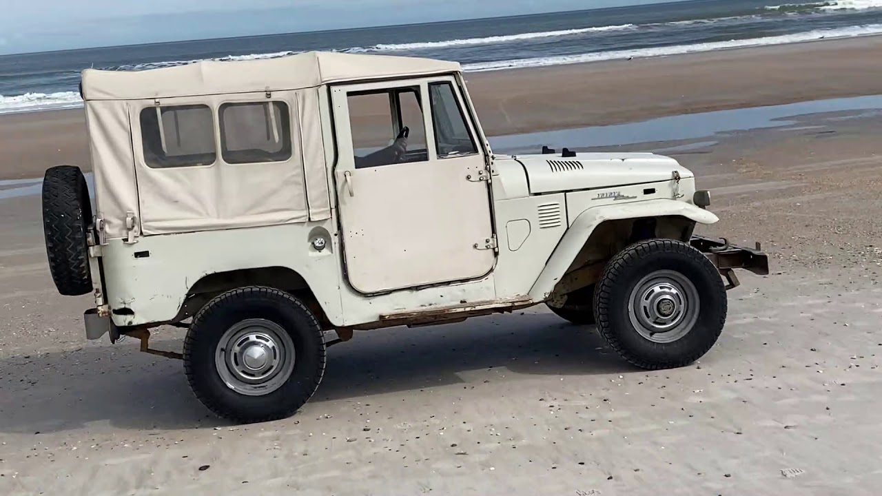 FJ 40 '72 Toyota Landcruiser OEM Soft top