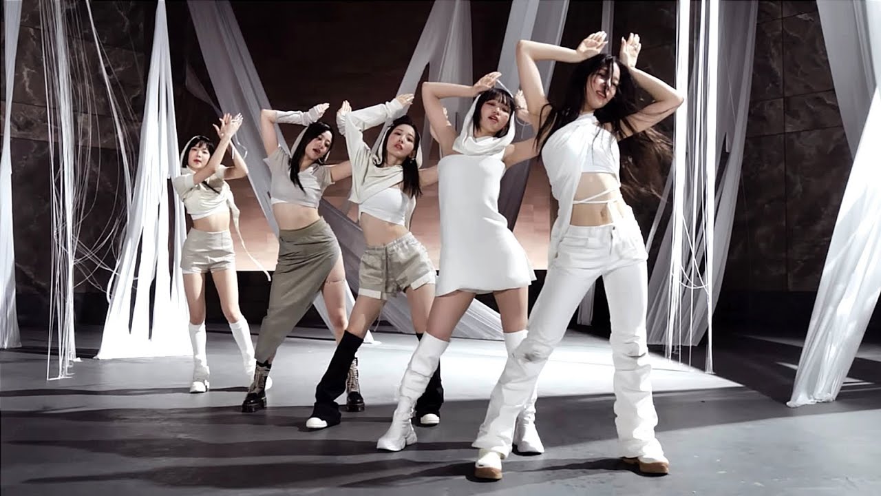 LE SSERAFIM UNFORGIVEN Mirrored Dance Practice