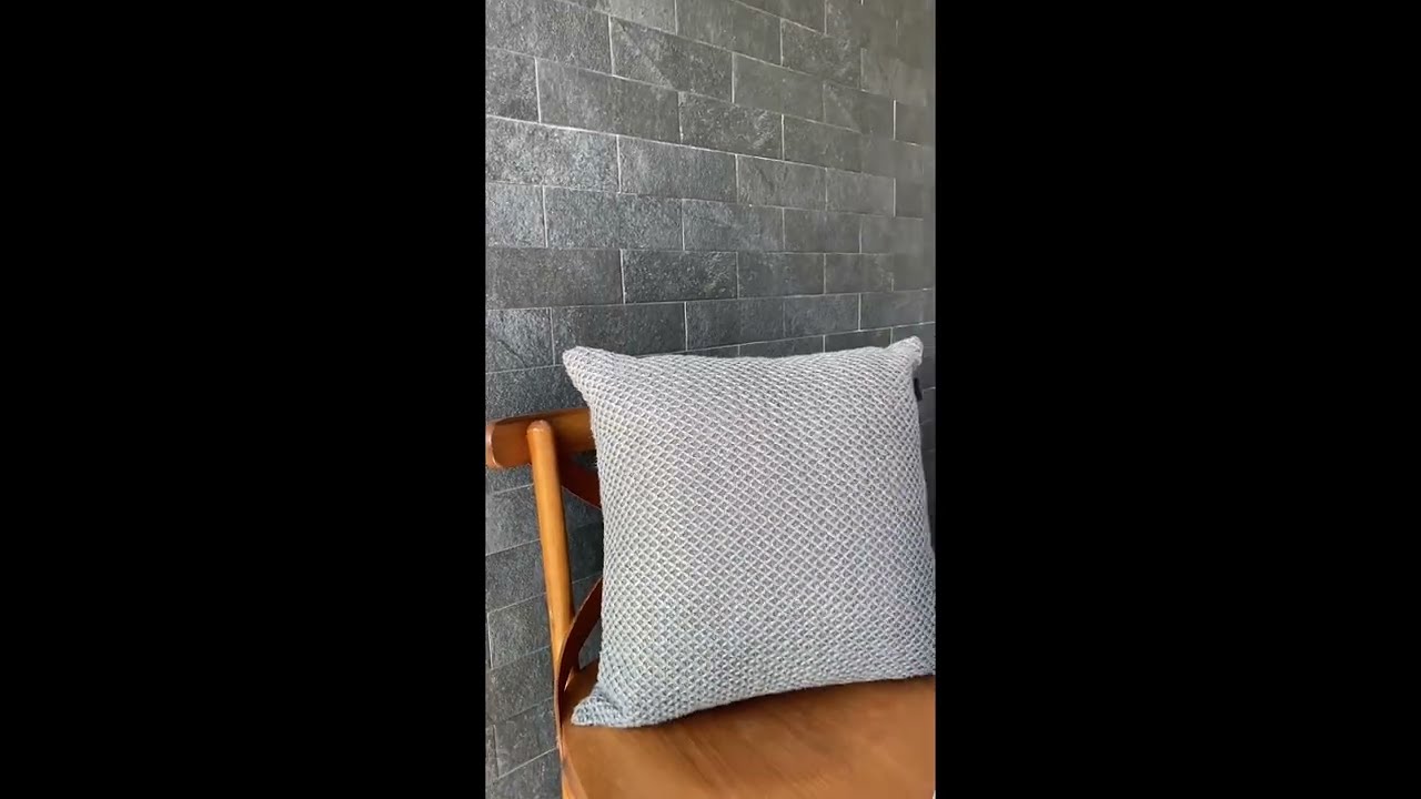 Capa de Almofada Texturizada Cinza Escuro Min&eacute;rio 45x45