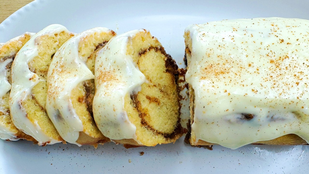 Quick Delicious Cake Recipe - Starbucks Style, Cinnamon Roll Cake! Cake in 5 Minutes!