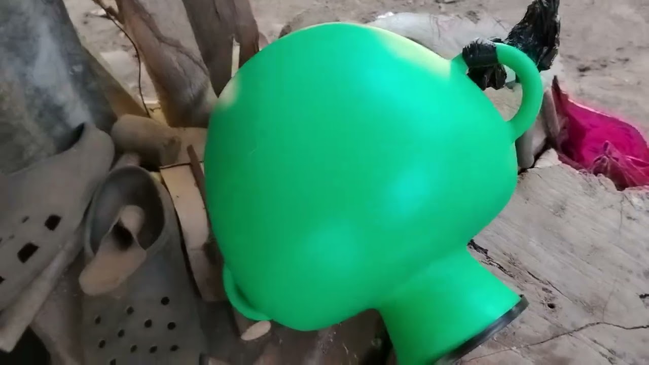 niña Carlota está feliz con sucomal de barro para a ser sus tortillas 😯😯🔥🔥🔥🙏🙏🙏