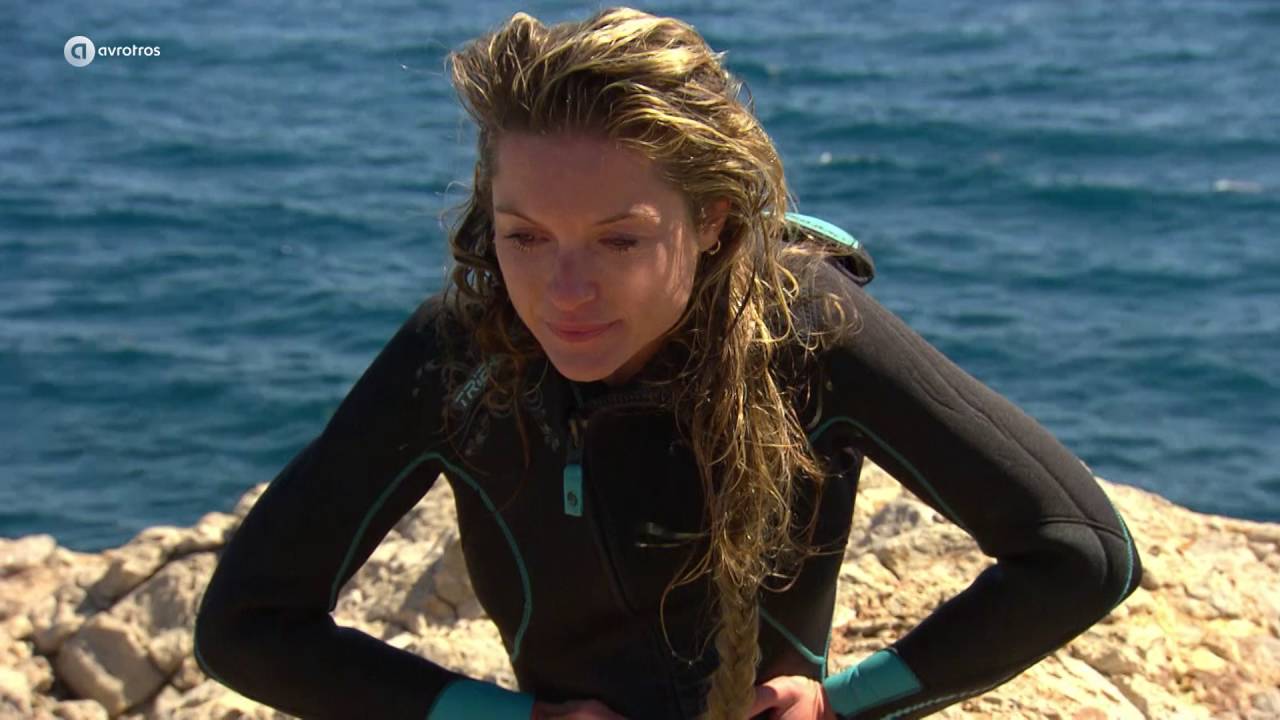 Je angsten overwinnen tijdens het cliffdiven | Lauren! op Ibiza