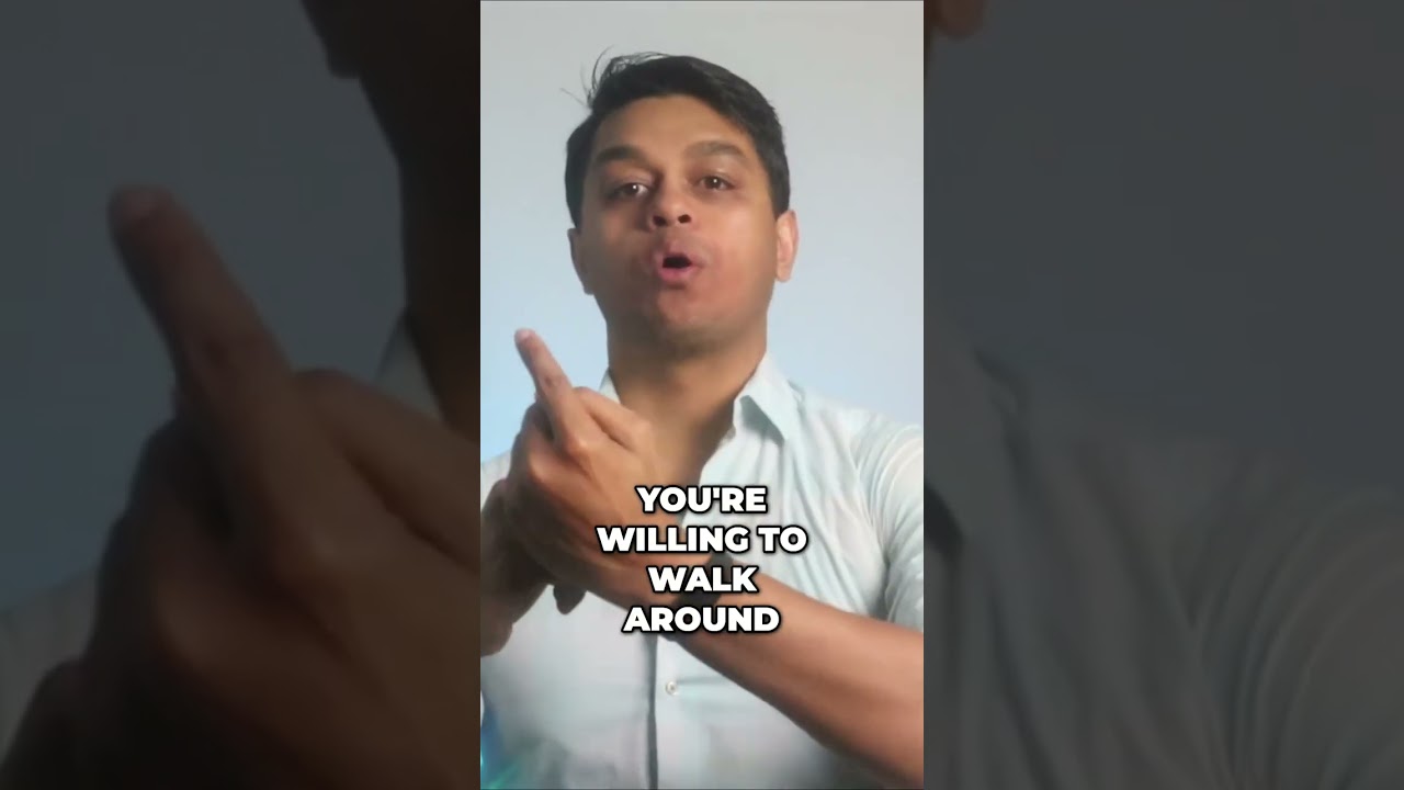 Mastering Stage Presence: Connecting with Your Audience