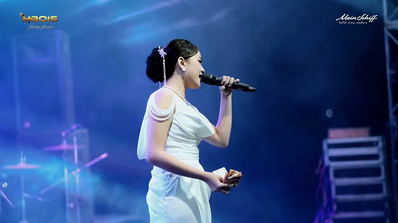 CINTA TAK BERTUAN ALMERA SABRINA MBOIS MUSIC X RAMAYANA AUDIO LIVE DI AROSBAYA BANGKALAN