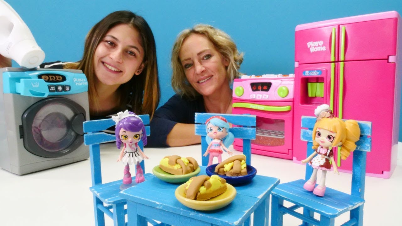 Oyuncak Kafe. Shopkins için elmalı turta! Çocuk oyunu