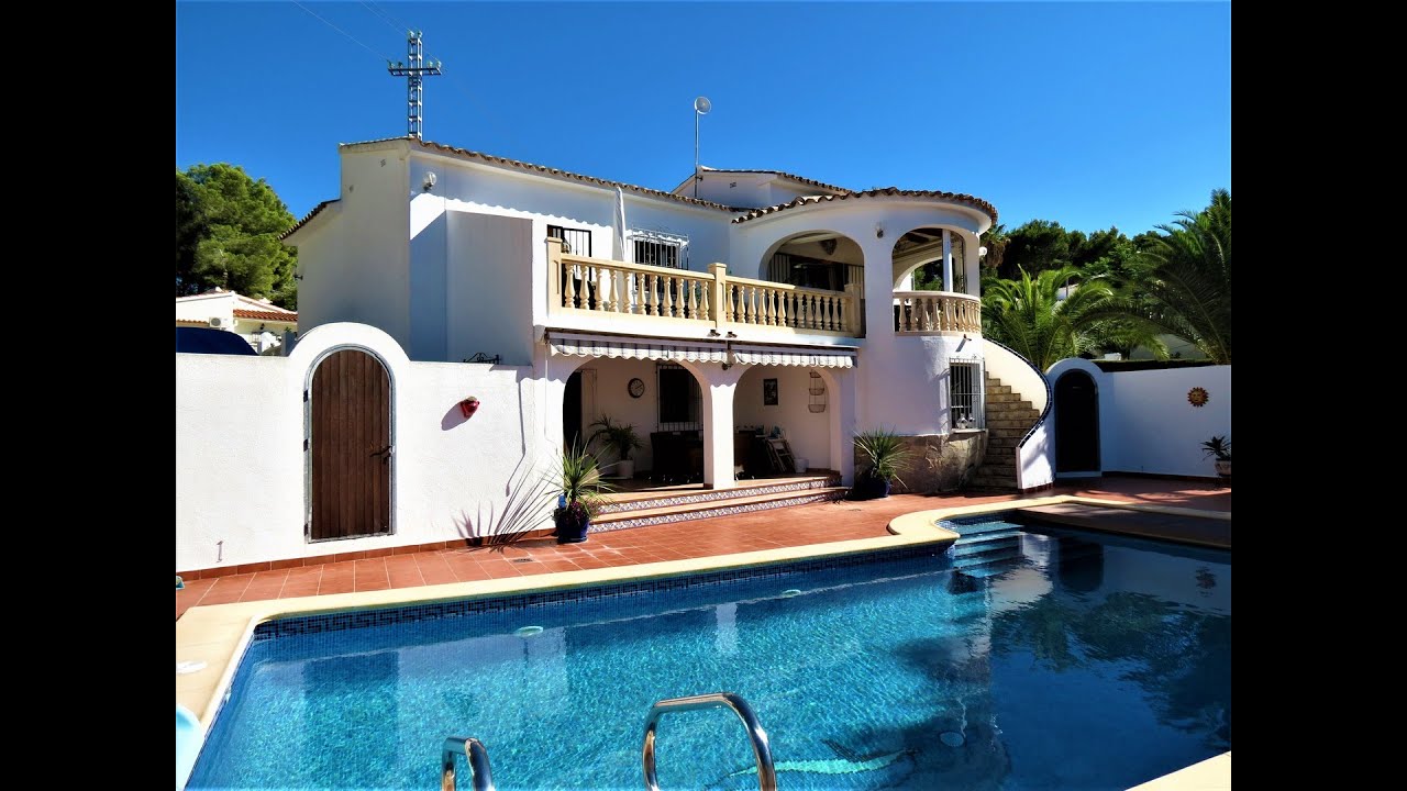 Spacious Villa for sale Cap Blanc Moraira