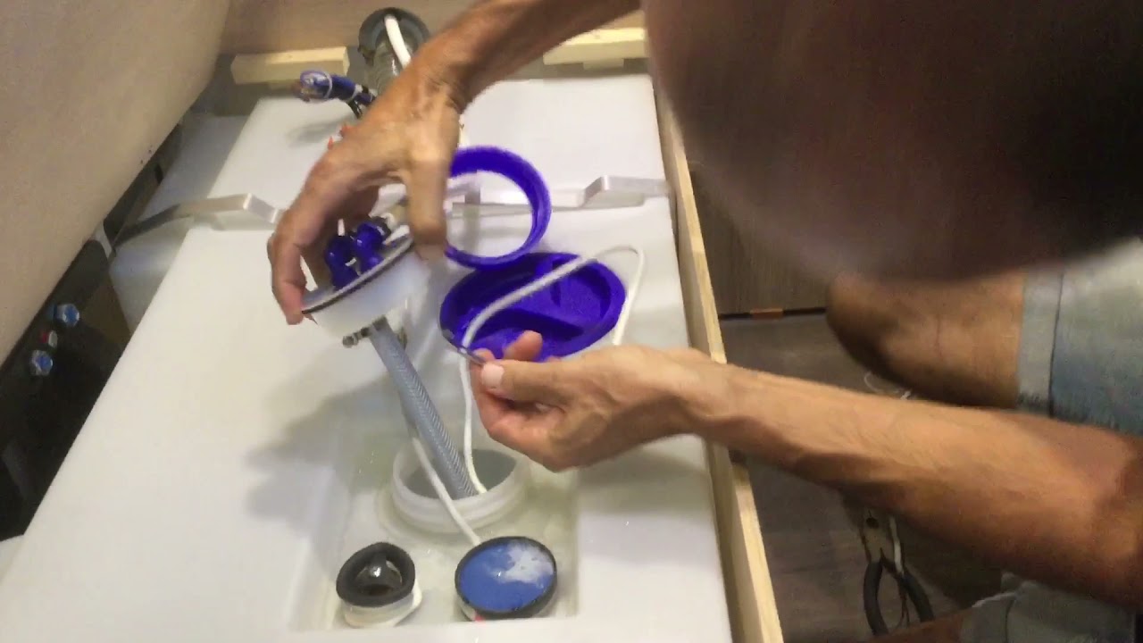 Sustitución bomba de agua sumergida