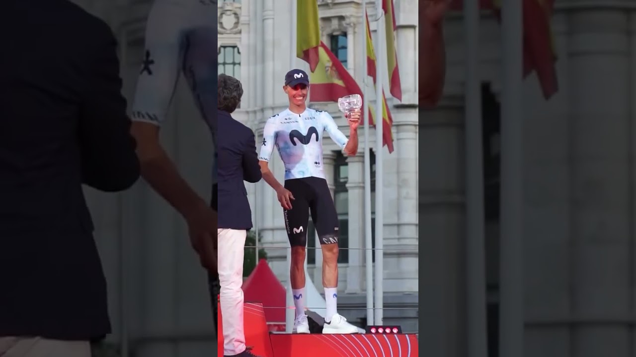 🥉💙🇪🇸 Enric Mas, podio en #LaVuelta24